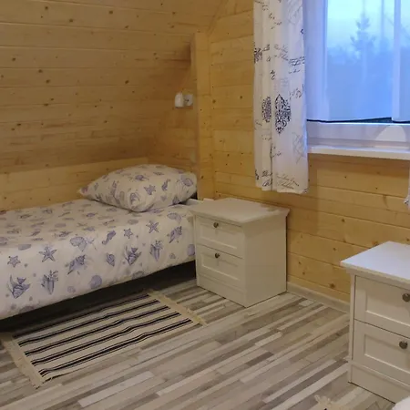 Delightful Holiday In Lubin With Garden Ferienhaus